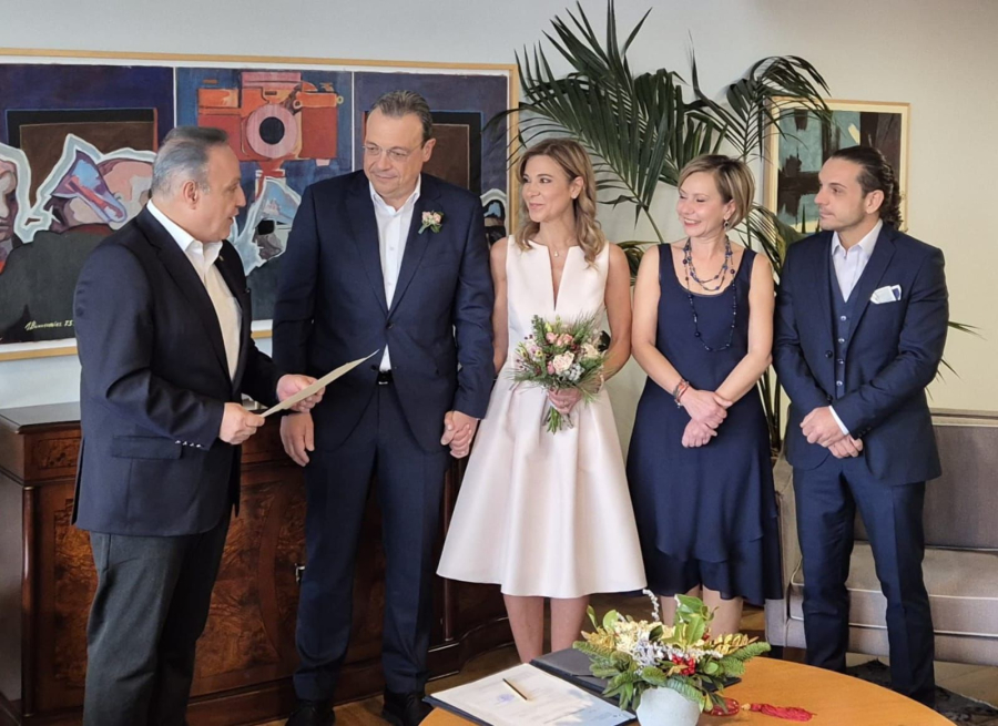 Παντρεύτηκε ο Σωκράτης Φάμελλος, ποια είναι η Τατιάνα Παπαδοπούλου