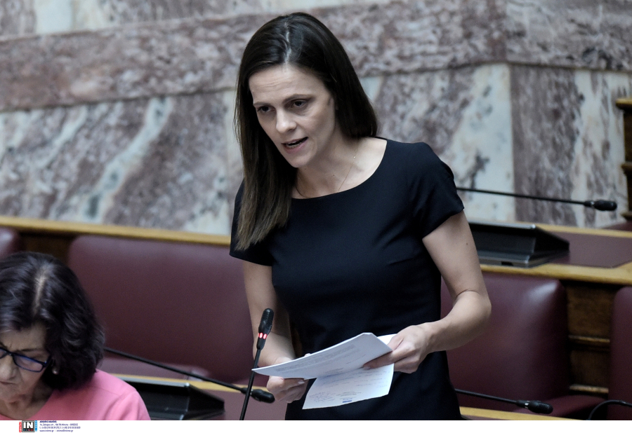 Πυρά Αχτσιόγλου για εξαήμερη εργασία: «Δουλειά όποτε, όσο και όπως θέλει ο εργοδότης»