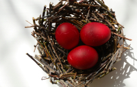 Πάσχα: Τα πιο ιδιαίτερα έθιμα σε όλη την Ελλάδα