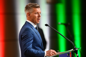 O Μάγιαρ θα αναστείλει τη μετάδοση των κρατικών μέσων ενημέρωσης στην Ουγγαρία