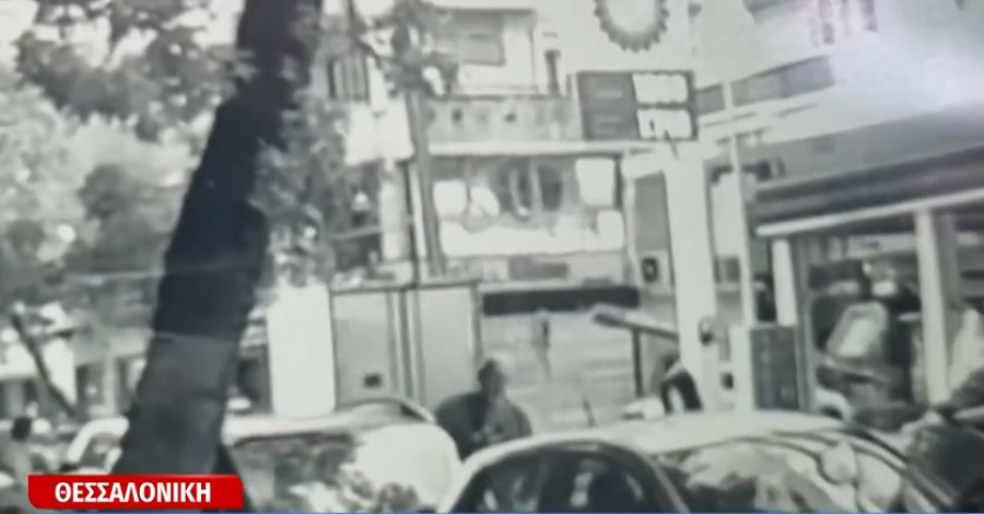 Ιστορίες καθημερινής τρέλας: Θύμωσε για την κλήση και τον... πάτησε, τι αναφέρει δημοτική αστυνομικός