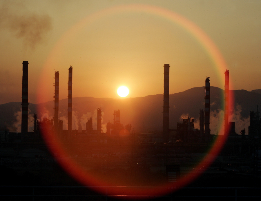 Σοκαριστική παραδοχή αμερικανικού ΥΠΕΝ: «Οι τιμές της βενζίνης δεν θα επιστρέψουν στα προπολεμικά επίπεδα πριν το τέλος του 2027»