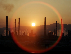 Σοκαριστική παραδοχή αμερικανικού ΥΠΕΝ: «Οι τιμές της βενζίνης δεν θα επιστρέψουν στα προπολεμικά επίπεδα πριν το τέλος του 2027»