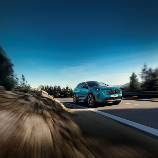 Νέο Peugeot E-3008 Dual Motor AWD 325 - Το εκρηκτικό SUV είναι διαθέσιμο για παραγγελία