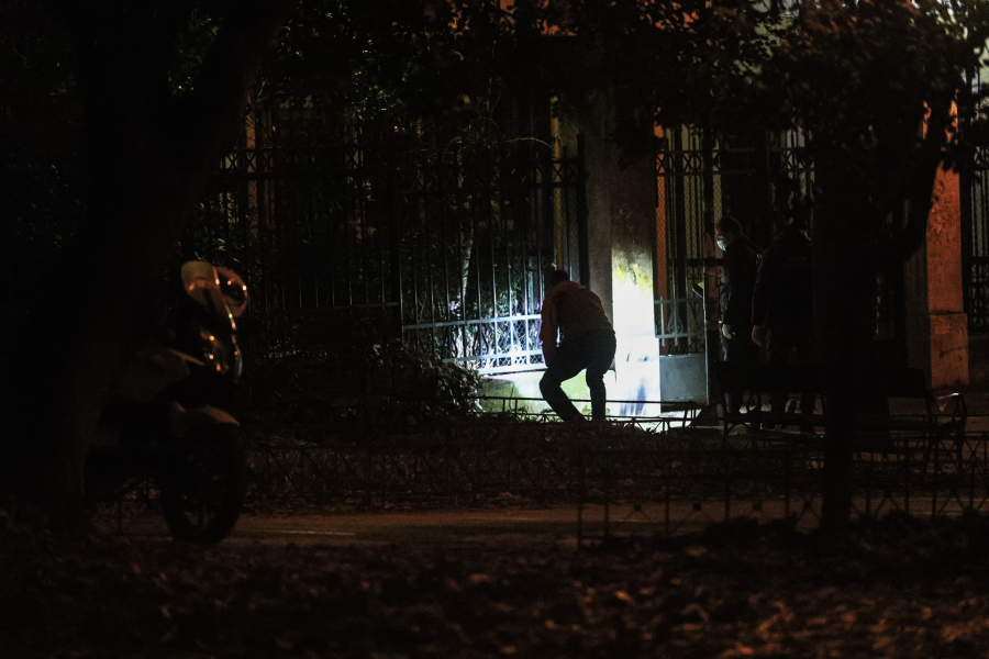 Εντοπίστηκε σακίδιο με εκρηκτικό μηχανισμό στα Δικαστήρια Ευελπίδων - Συναγερμός στην ΕΛΑΣ