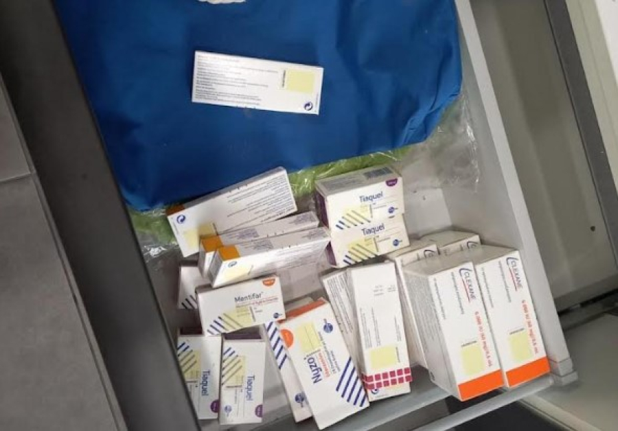 Παράνομες συνταγογραφήσεις: Το Dnews αποκαλύπτει διαλόγους-φωτιά του κυκλώματος