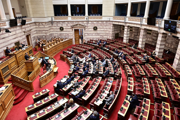 Πηγές ΝΔ για προανακριτική για Τέμπη: «Ναι» στην πρόταση, «όχι» στο περιεχόμενο