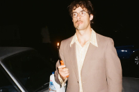 Ο εκκεντρικός Go - Jo θα εκπροσωπήσει την Αυστραλία στην Eurovision (Βίντεο)