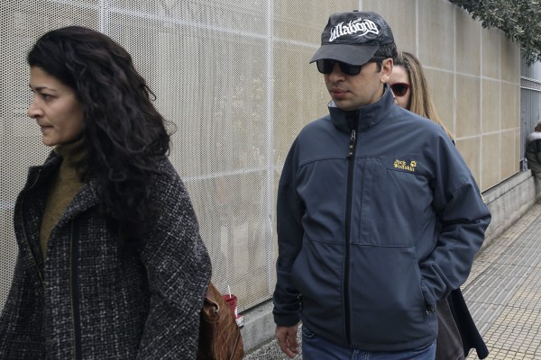 FAZ: Τούρκοι εγκαταλείπουν την πατρίδα τους για να ζητήσουν άσυλο στην Ελλάδα