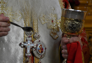 Θεσσαλονίκη: Με τροφική δηλητηρίαση μαθητές μετά από αντίδωρο
