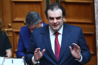 Πιερρακάκης στη Βουλή για σχολάζουσες κληρονομιές: Ξυπνάμε περιουσίες δεκαετιών