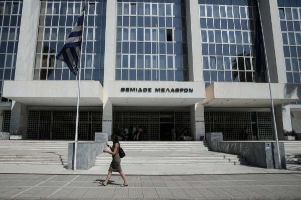 Οργή στον πολιτικό και νομικό κόσμο για το νέο κουκούλωμα του σκανδάλου των υποκλοπών