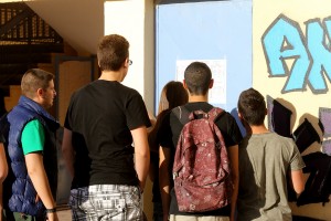 Μαθητής τραυματίστηκε από αδέσποτη σφαίρα σε σχολείο της Κρήτης