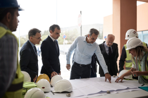 Στο τραπέζι και η αλλαγή του εκλογικού νόμου;