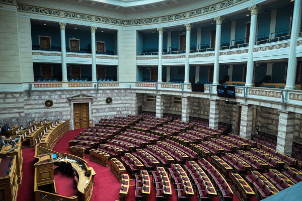 Κοινή πρωτοβουλία ΠΑΣΟΚ - ΣΥΡΙΖΑ - ΝΕΑΡ: Πρόταση νόμου για Εθνικό Συμβούλιο Αγροτικής Πολιτικής