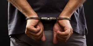 Συνελήφθη 19χρονος με 2.110 κροτίδες ποσότητα πυρίτιδας και πυροκροτητές