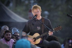 Εντ Σίραν: Ποζάρει στο εξώφυλλο του Men’s Health μετά την απώλεια 30 κιλών