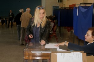 Τα μηνύματα των πρωταγωνιστών στις σημερινές κάλπες