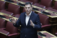 Καραμέρος για «πειραγμένα» βίντεο: Η κυβέρνηση θέλει να μπαζώσει την έρευνα για την πυρόσφαιρα