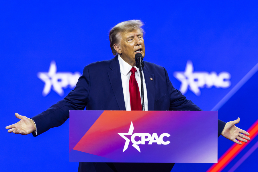 Ηχηρή νίκη Τραμπ στην Αϊόβα