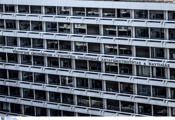 Πλεόνασμα 5,6 δισ ευρώ το πρώτο οκτάμηνο 2023, οι φόροι που έφεραν έσοδα