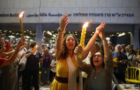 Reuters: Από στιγμή σε στιγμή η Χαμάς απελευθερώνει τους 20 ζωντανούς ομήρους