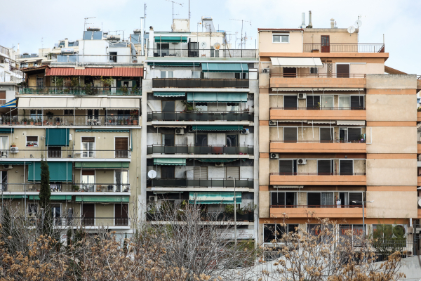 Τι αλλάζει σε διαμερίσματα και πολυκατοικίες με τον Νέο Κώδικα Ιδιοκτησίας