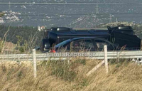 Φωτιά στη Λαμία: Τούμπαρε ΙΧ στον αυτοκινητόδρομο Ε65 - Διεκόπη η κυκλοφορία (βίντεο)