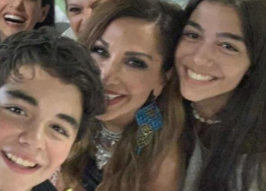 Μελίνα Νικολαΐδη: Οι σπάνιες φωτογραφίες με τον αδελφό της Γιώργο
