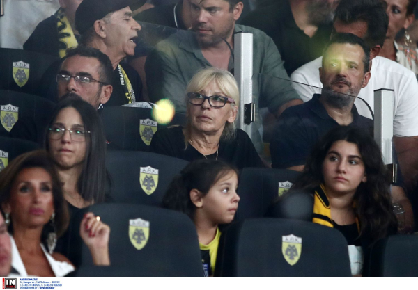 Κροατικά ΜΜΕ «υποκλίθηκαν» στη μάνα του Μιχάλη: «Δεν της ήταν εύκολο αλλά ήταν εκεί...»