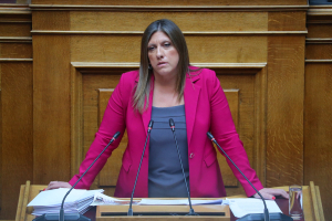 Πεδίο αντιπαράθεσης στη Βουλή η εξωτερική πολιτική - «Βέλη» της αντιπολίτευσης