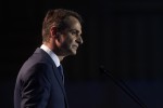 Μητσοτάκης: Ο Τσίπρας μας βάζει πιο βαθιά στην κρίση