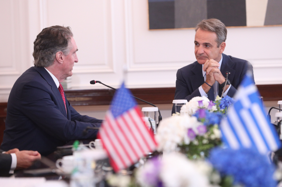 Συνάντηση Μητσοτάκη - Μπέργκαμ: Στο επίκεντρο ενέργεια και αμερικανικό LNG