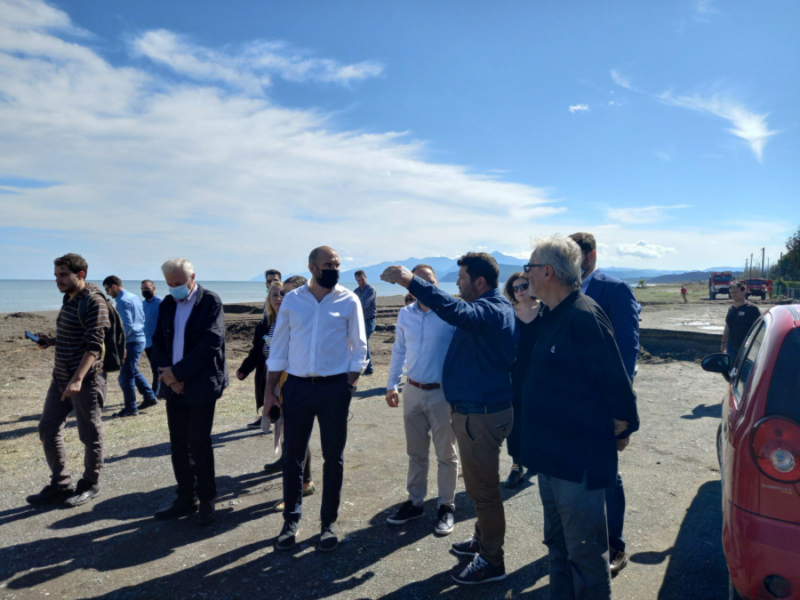 Τζανακόπουλος: «Τεράστια πολιτική ευθύνη για την εικόνα της Βόρειας Εύβοιας - Αφημένη στην τύχη της η περιοχή»