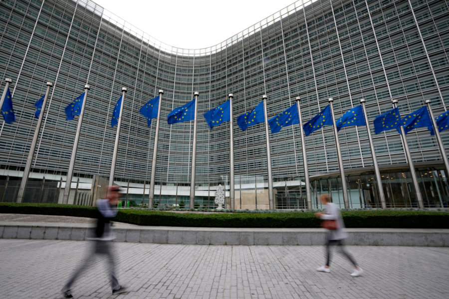 Το Ευρωπαϊκό Κοινοβούλιο απαγορεύει την πρόσβαση στα κτίριά του για λομπίστες της Huawei