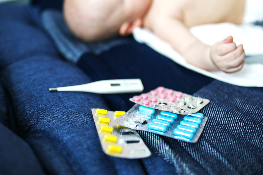 Σε έξαρση λοιμώξεις στρεπτόκοκκου σε παιδιά - Πώς μεταδίδονται, ποια είναι τα συμπτώματα