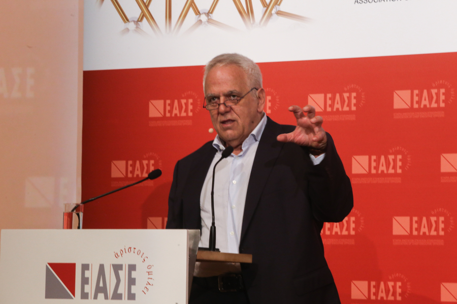 Η στρογγυλοποίηση του Συντάγµατος