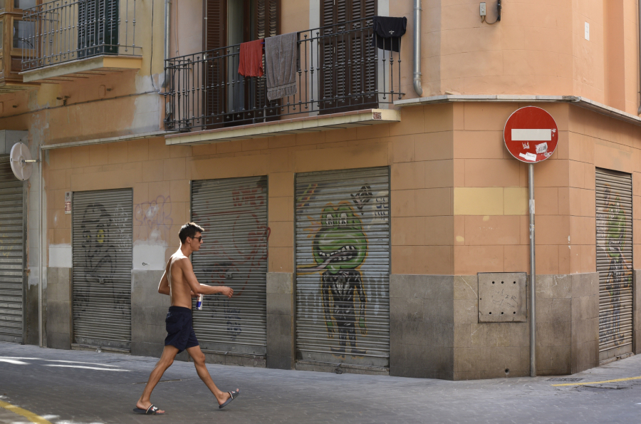 Η Airbnb καλεί τη Βαρκελώνη να επανεξετάσει τα μέτρα που έχουν επιβληθεί εις βάρος της