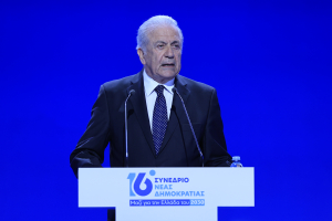 Γιατί φούντωσαν τα σενάρια πως η υπόθεση του Δημ. Αβραμόπουλου θα παραμείνει στην Ελλάδα;