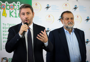 Ανδρουλάκης: Δεσμευόμαστε ως ΠΑΣΟΚ για κατά προτεραιότητα όρους σύνδεσης στο δίκτυο σε παραγωγούς και δήμους