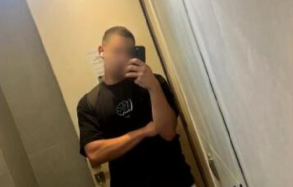 Κορωπί: «Δεν ήταν challenge» λέει ο πατέρας του 22χρονου Μάκη που πνίγηκε ενώ έτρωγε μπέργκερ