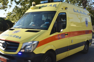 Θρίλερ στο Μαρούσι με διπλή πτώση 27χρονης από πολυκατοικία