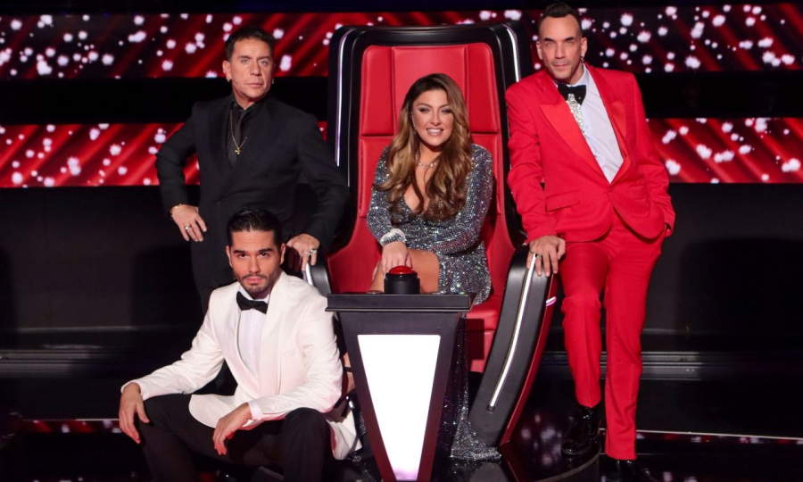 Παραμονή Πρωτοχρονιάς: Με ποιους θα κάνουν ρεβεγιόν οι τηλεθεατές - Τι ετοίμασαν τα κανάλια