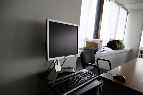 Η προϋπηρεσία υπό κρίση - Κίνδυνος για δραματικές μειώσεις μισθών έως και 30%, ποιους αφορά