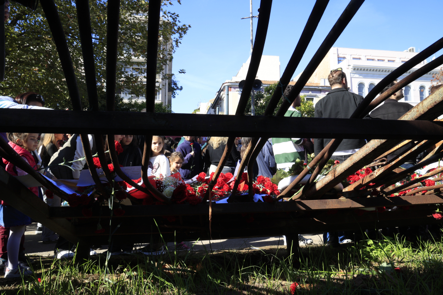 17 Νοέμβρη σήμερα: Για ποιους είναι αργία και για ποιους όχι