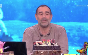 «Ράδιο Αρβύλα»: Γενέθλια για τον Κανάκη – Το «χρυσό» δώρο του Σερβετά (Βίντεο)