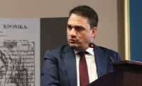 Τσουκαλάς: Είναι νόμιμο υπουργός να ενημερώνει πολιτικά πρόσωπα ότι παρακολουθούνται;