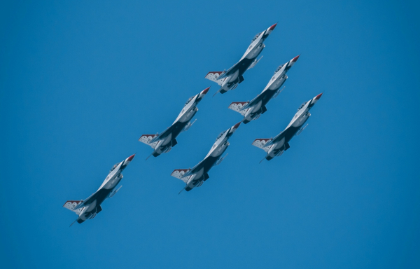 Στο «υψηλότερο επίπεδο ετοιμότητας» η Πολωνία: Συναγερμός μετά τα ρωσικά πλήγματα στην Ουκρανία