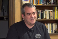 Πέθανε η μητέρα του Πυγμαλίωνα Δαδακαρίδη: «Ξεκουράσου μάνα μου, θα μου λείπεις»