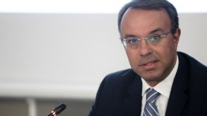 Σταϊκούρας: Η πλήρης έξοδος από τα μνημόνια είναι επιθυμητή αλλά δεν είναι εφικτή